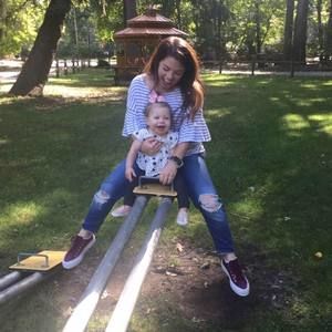 Meet your Posher, Julie